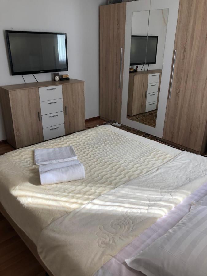 Homestay Jaisel Бишкек Екстериор снимка