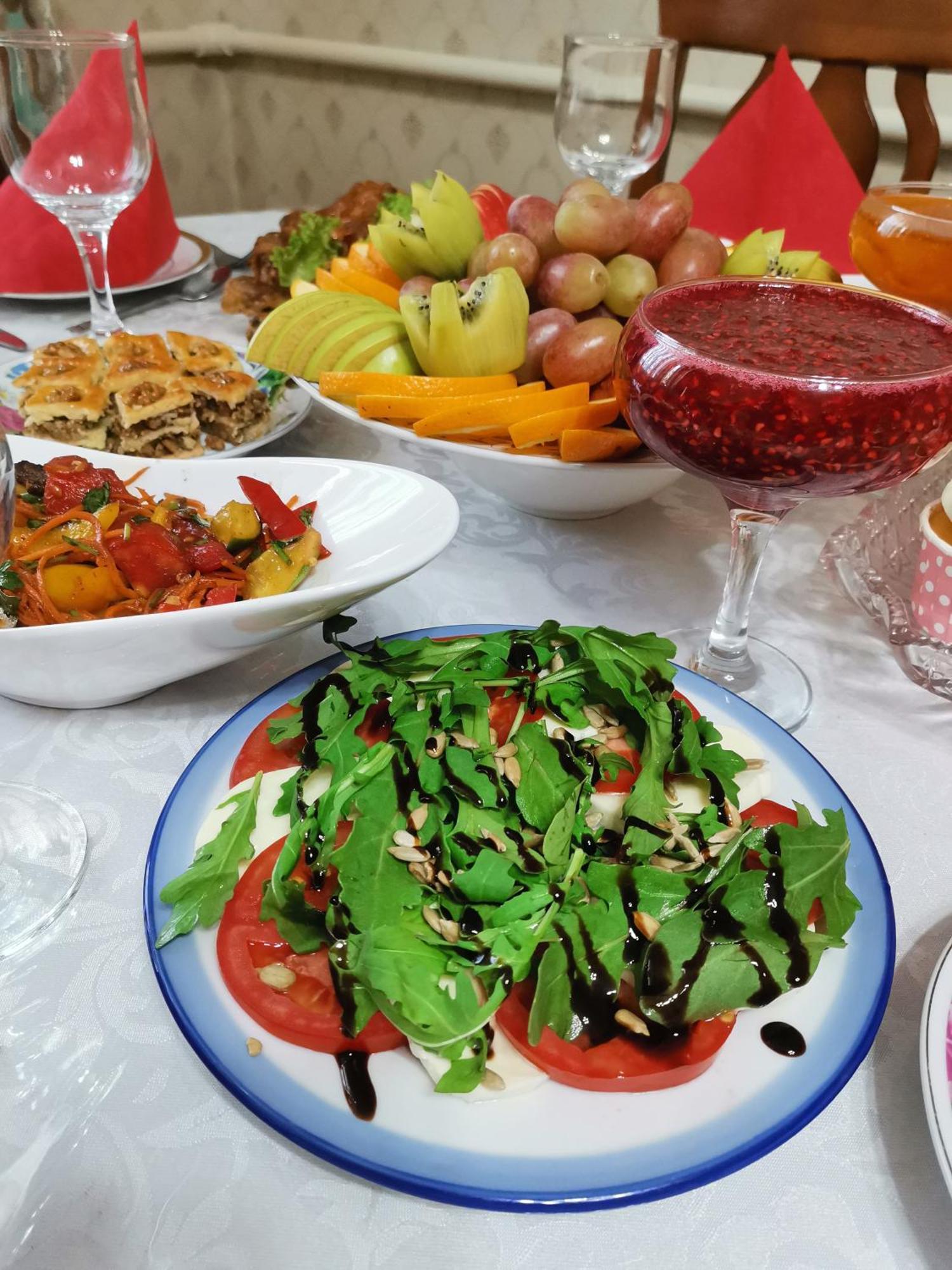 Homestay Jaisel Бишкек Екстериор снимка